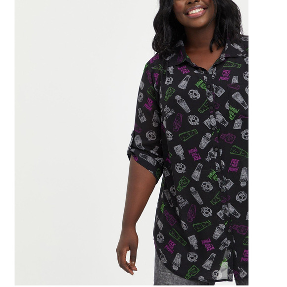 Torrid 3 (3X) Disney Villains Poison Apple Button Down Chiffon Tunic Top Goth - Picture 3 of 3